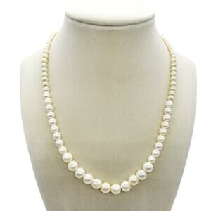 Vintage Pearl Necklace Spring Ring Clasp Single String Closure Elegant Glamour